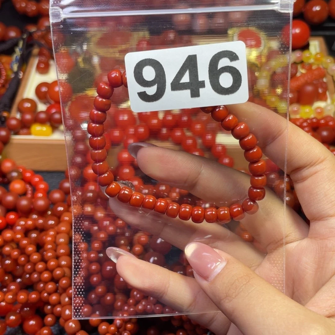 南红玛瑙颈饰合金三*糖