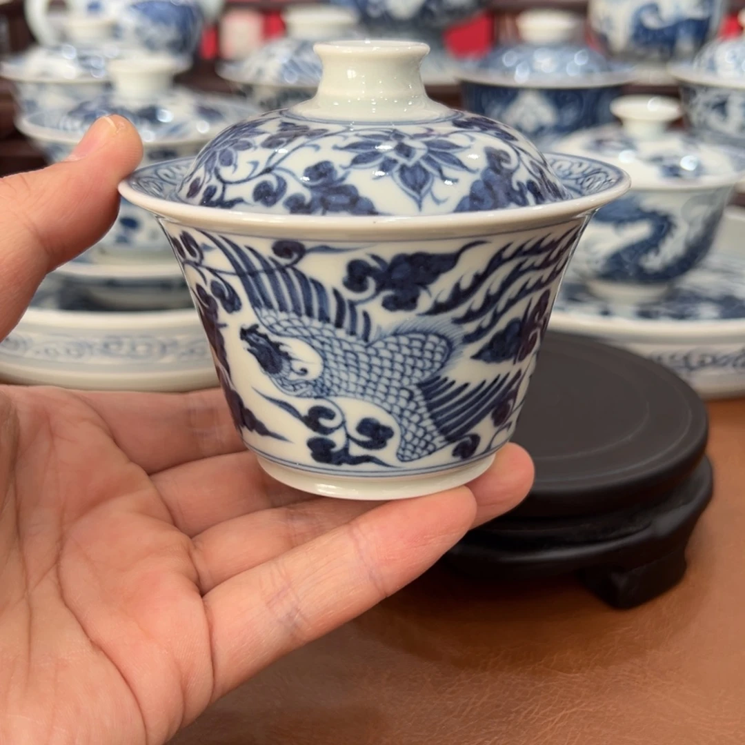 手绘青花凤求凰盖碗