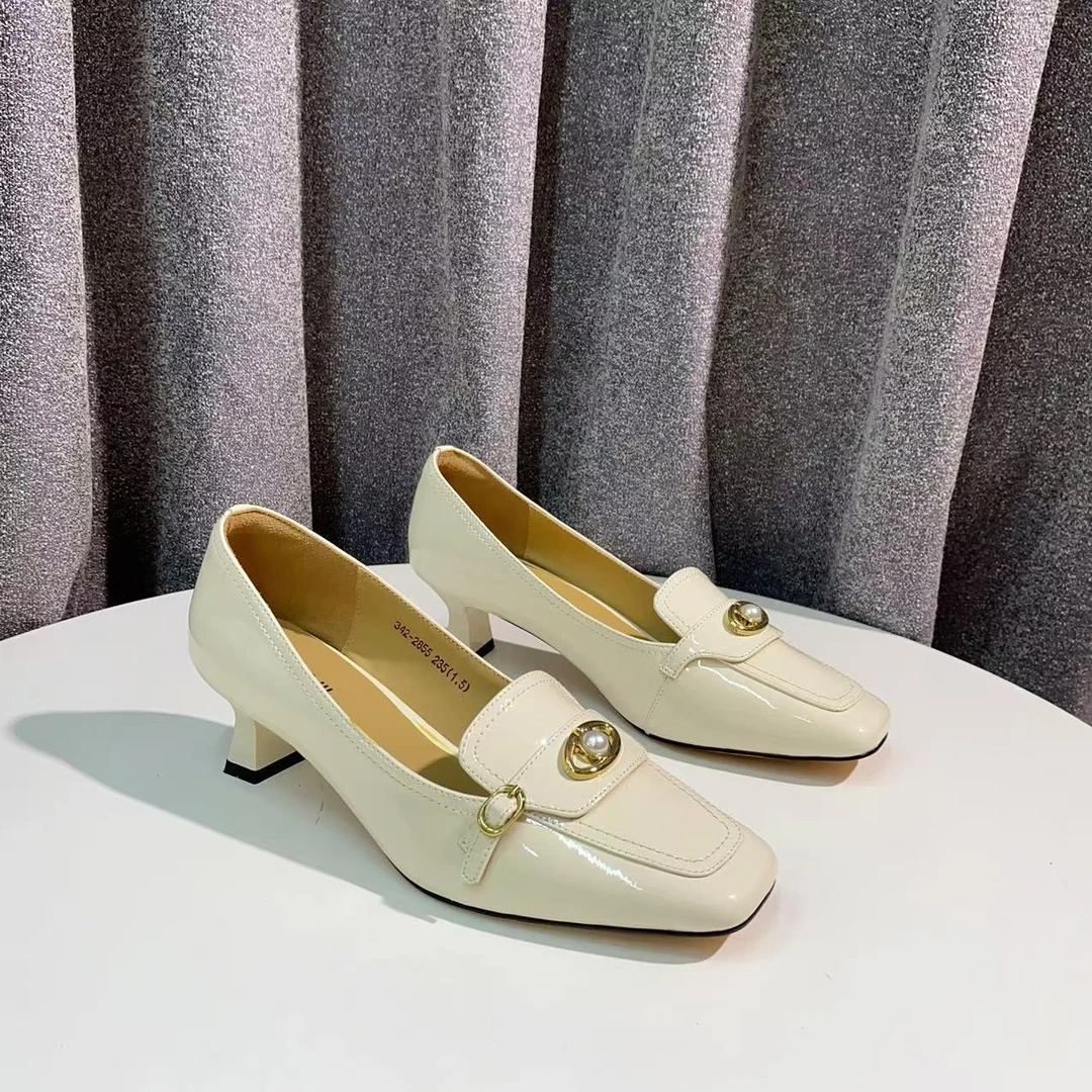 C1101 白色  时尚粗跟方头气质浅口女单鞋