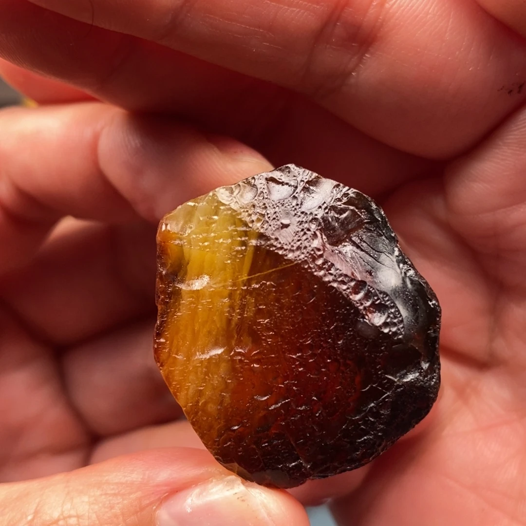 定制琥珀未镶嵌蜜蜡