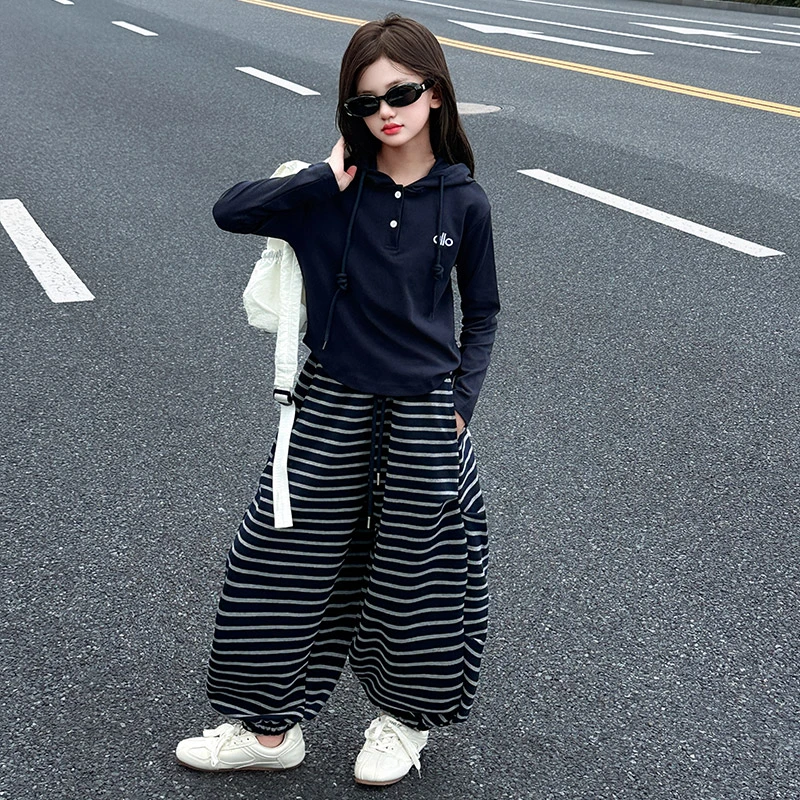 女童秋季韩版休闲套装2025新款女大童洋气时髦儿童秋装卫衣打底衫