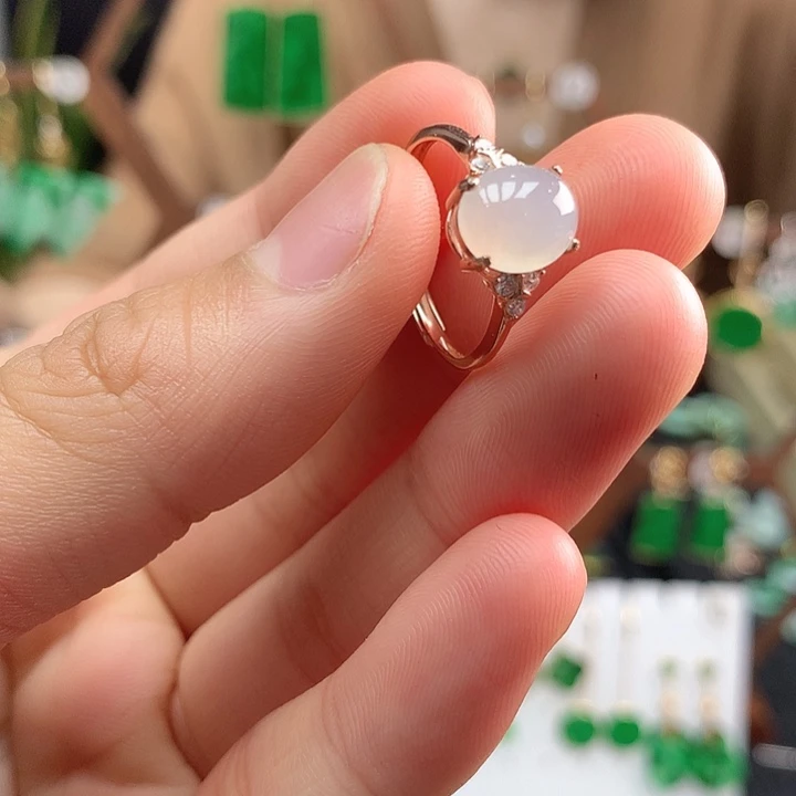 翡翠戒指未镶嵌戒指