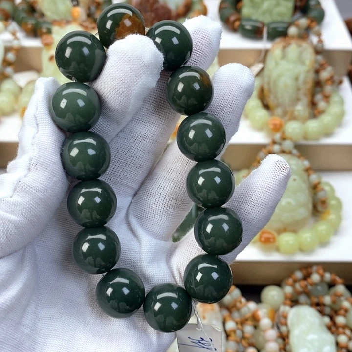 【闪购商品】透闪石质玉手串未镶嵌