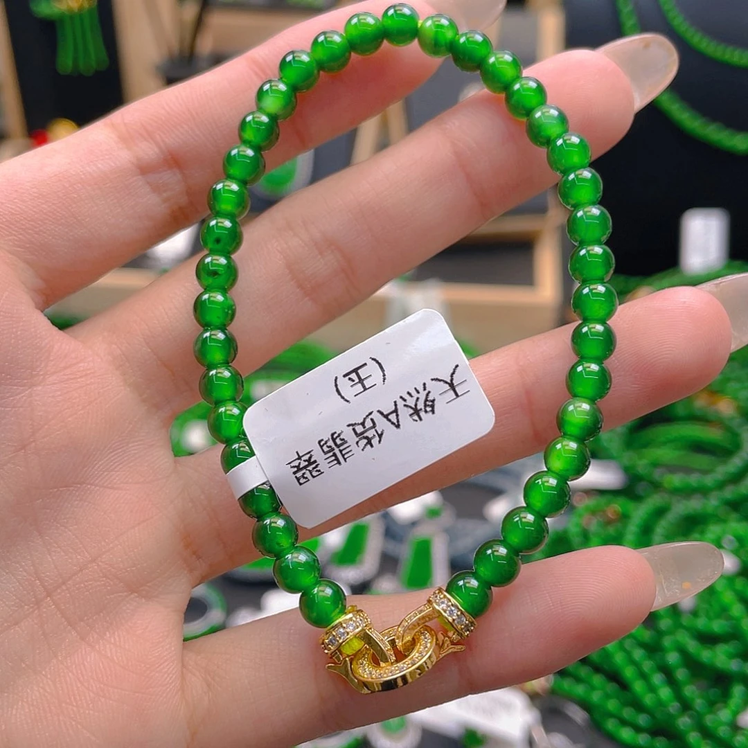 翡翠颈饰未镶嵌珠串卡4