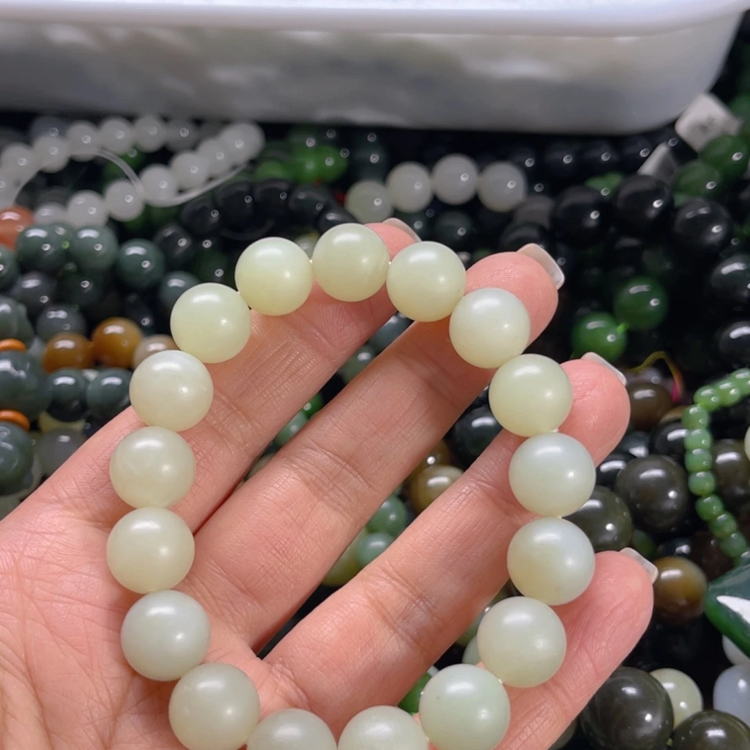 未镶嵌手链和田玉