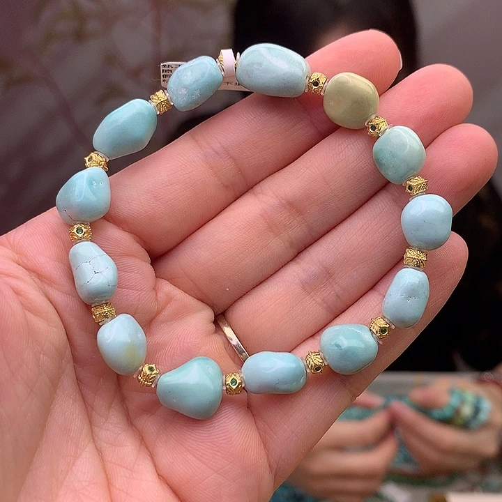 未镶嵌绿松石原矿