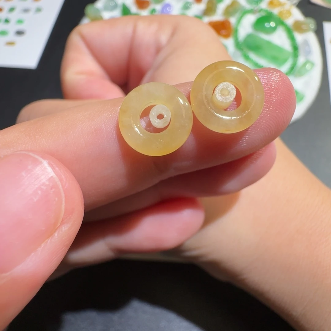 定制翡翠未镶嵌冰黄翡甜甜圈