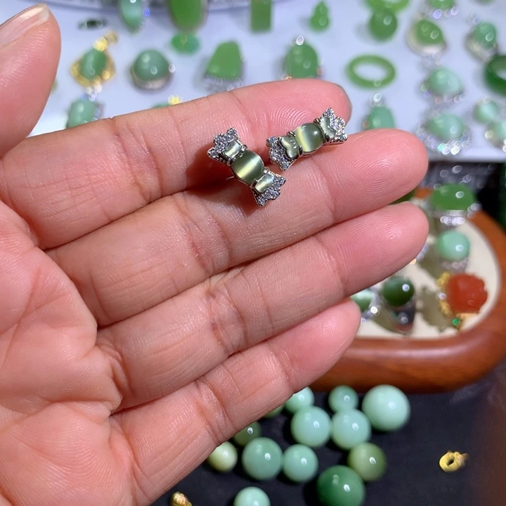 和田玉（碧玉）银S925镶嵌耳饰