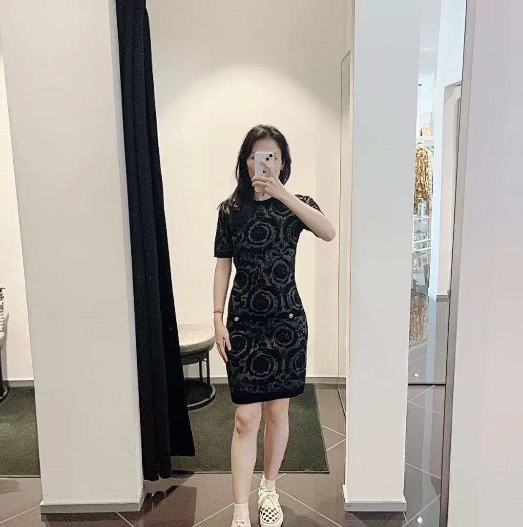 未使用 VERSACE/范思哲 3折 女士巴洛克提花短袖连衣裙