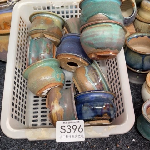 紫砂花盆微瑕396口径5厘米左右