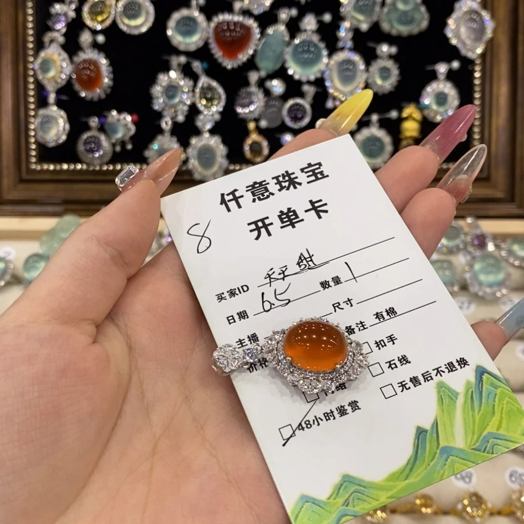蛇纹石玉银S925镶嵌颈饰天***游