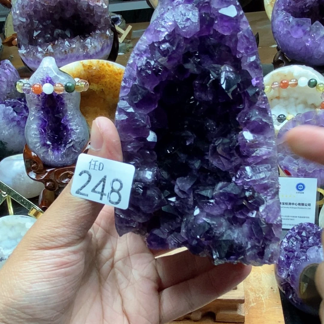 未镶嵌大型摆件（非配饰）水晶