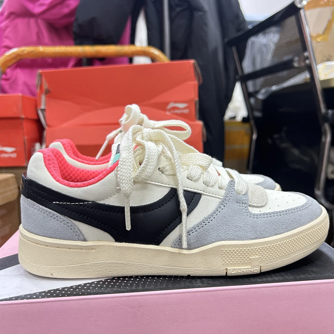 《B品以直播展示为准》鞋底沾灰（X1428）李宁女运动鞋AEPSA58-1Y