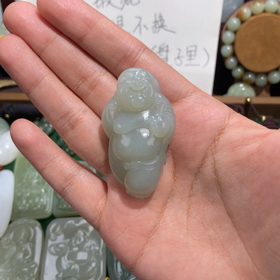 和田玉（糖玉）未镶嵌颈饰