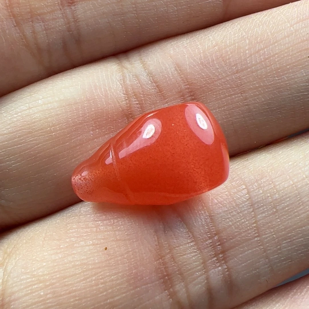 未镶嵌三通南红玛瑙