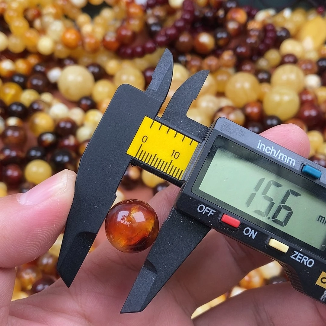 未镶嵌琥珀珠宝奇石蜜蜡509