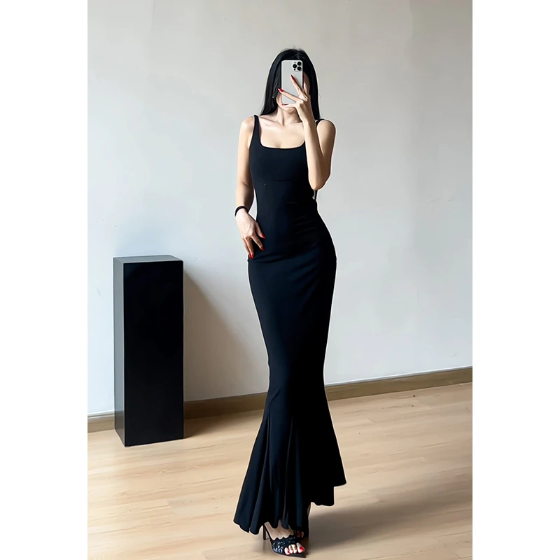 步步生莲夏季U领吊带连衣裙女修身显瘦黑色纯欲风包臀鱼尾裙长裙