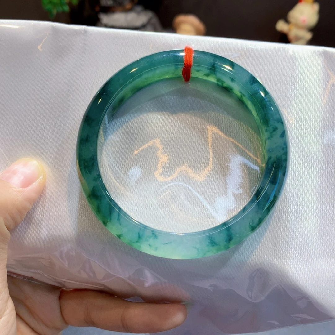 翡翠未镶嵌手镯23号