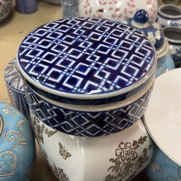 瓷片瑕疵陶瓷。。。。。。。。。。。。。。