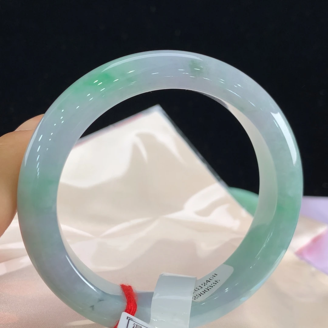 翡翠手镯未镶嵌111-0335