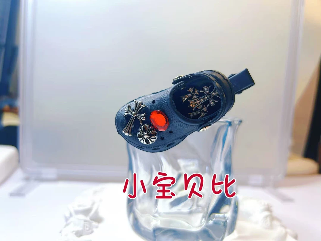 【个性潮流鞋在头上发夹】