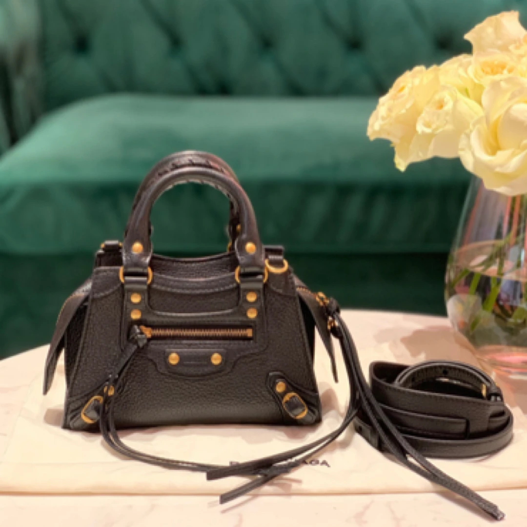 95新 Balenciaga/巴黎世家 新款机车包nanoneo classic黑金荔枝