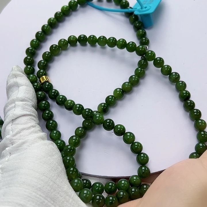 和田玉未镶嵌颈饰微瑕8