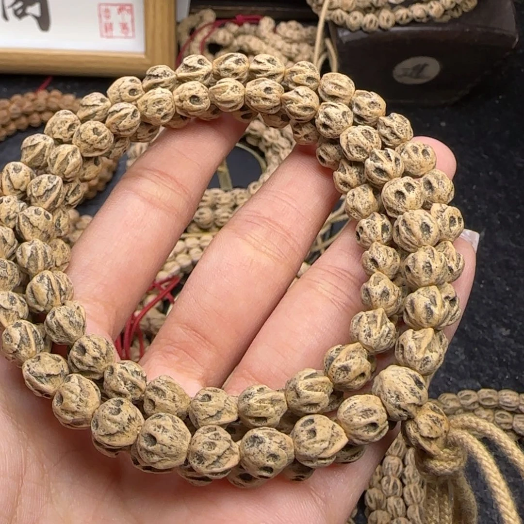 柏香籽/百香籽吊坠楽**沃