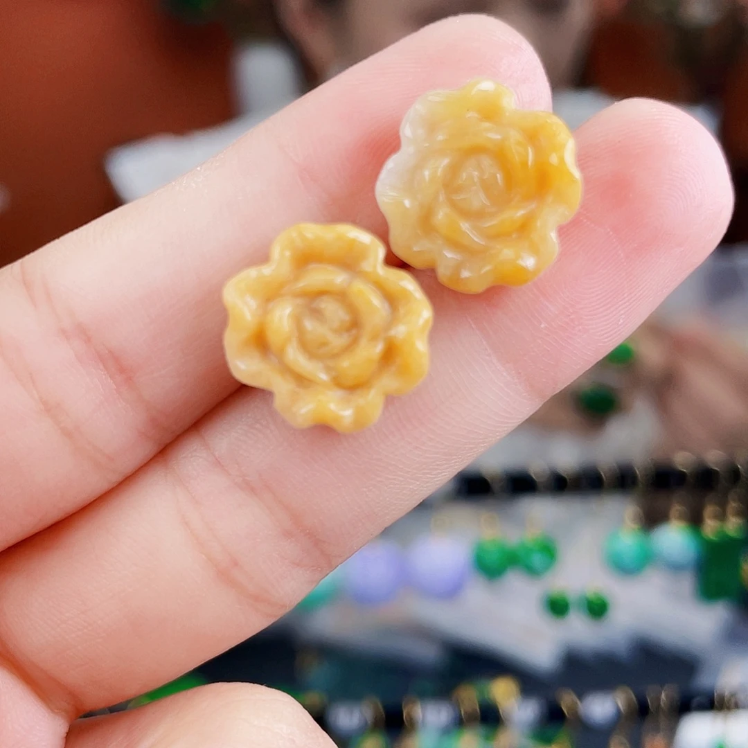 翡翠未镶嵌耳饰饰品