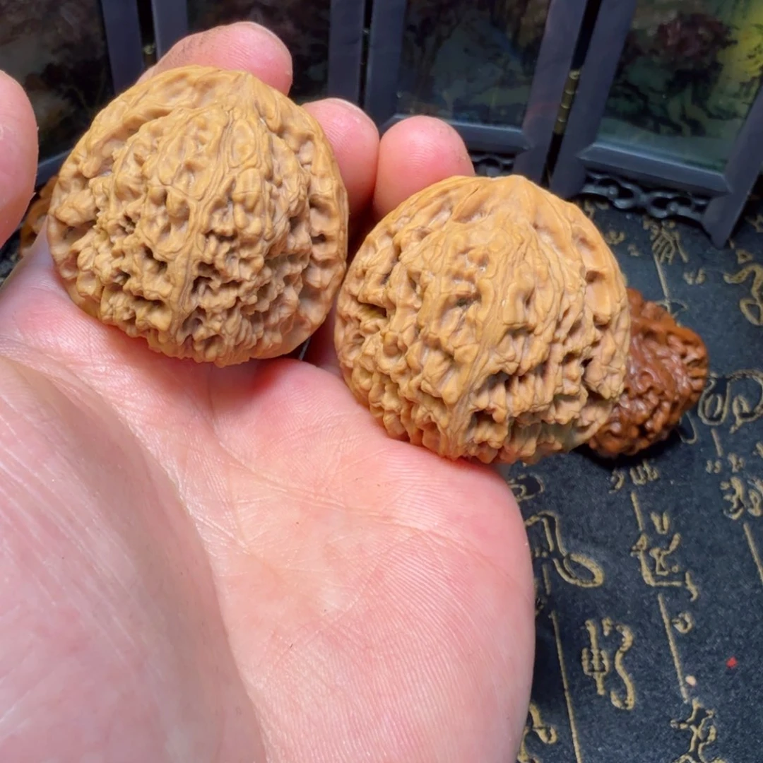 文玩核桃吊坠南疆40