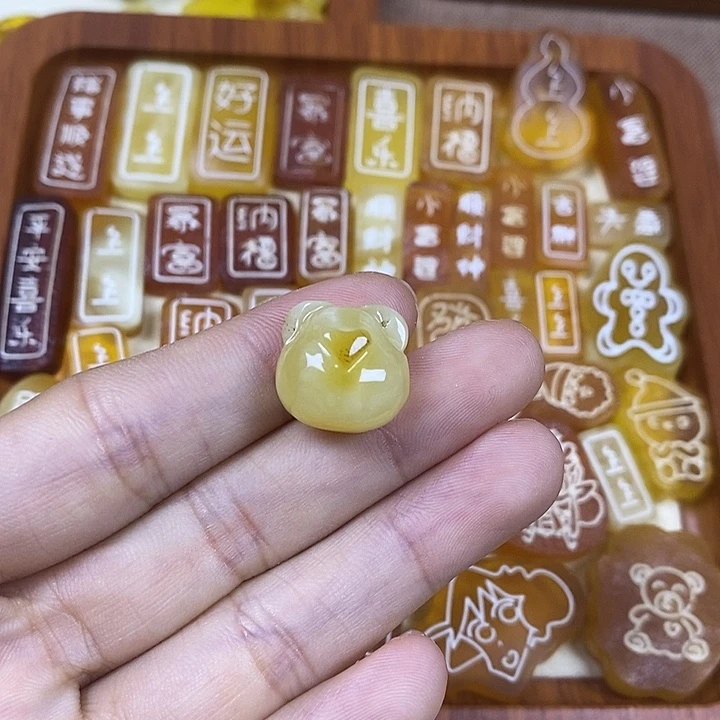 吊坠橄榄核小熊头127