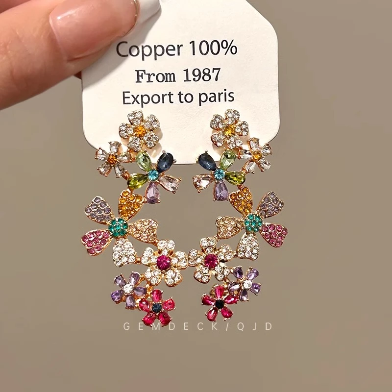 合金耳饰 甜美多巴胺撞色花朵耳骨夹高级感夸张无耳洞一体式耳钉