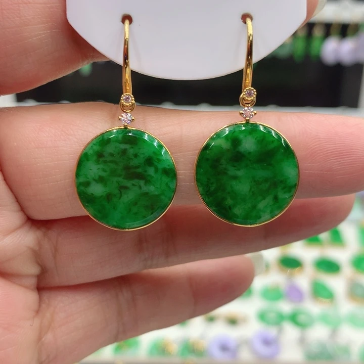 翡翠18K金镶嵌耳饰