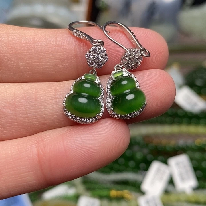 和田玉银S925镶嵌耳饰