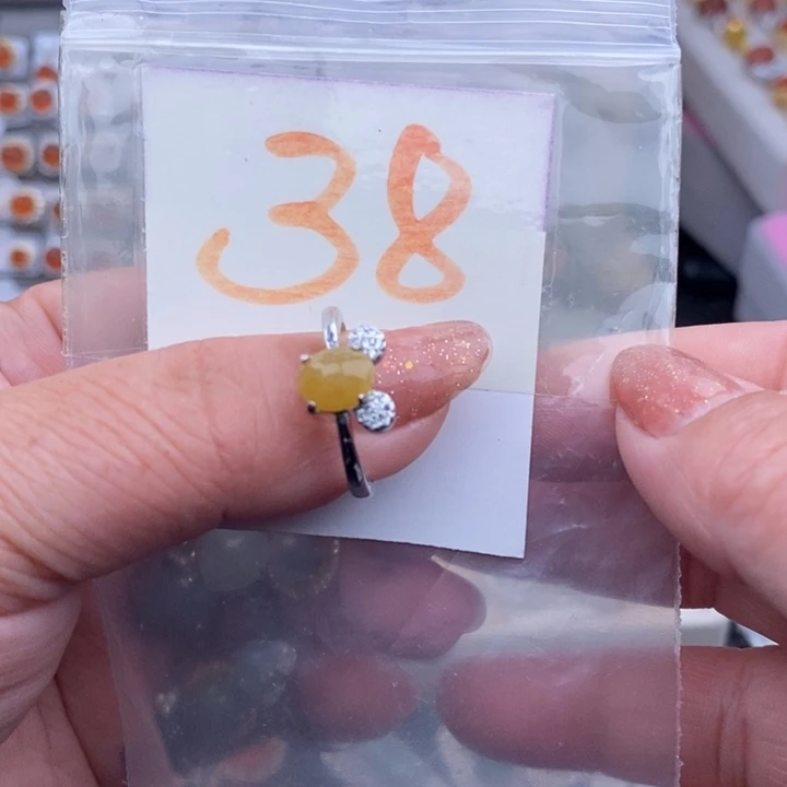 未镶嵌戒指翡翠缅甸