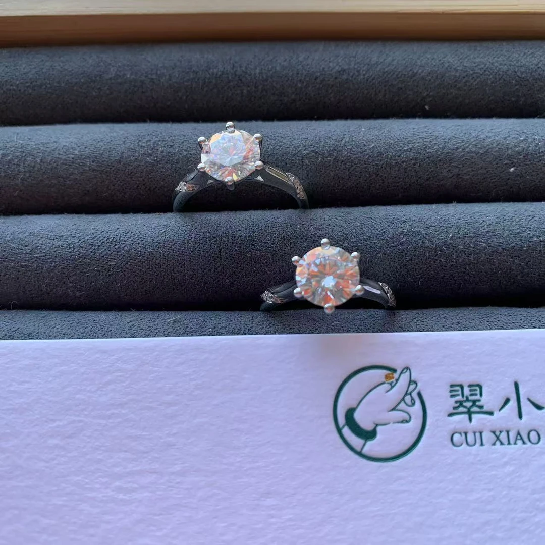 z925银戒指 翠小胖珠宝   2克拉莫桑银戒