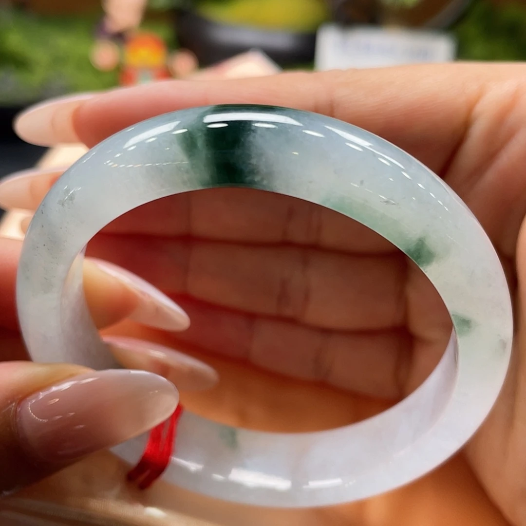 翡翠手镯未镶嵌9号51圈
