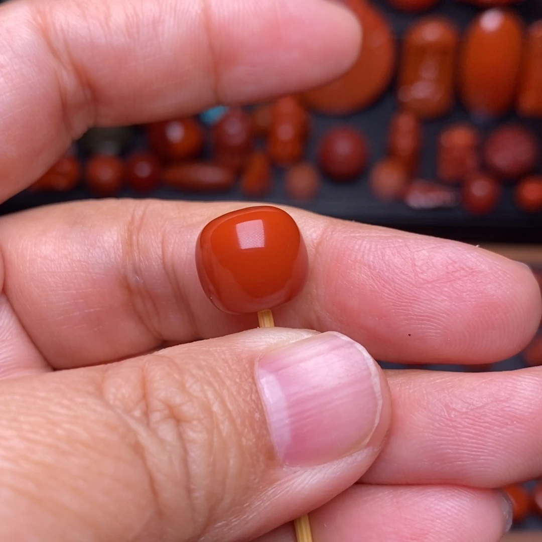 南红玛瑙配饰未镶嵌大****M配饰