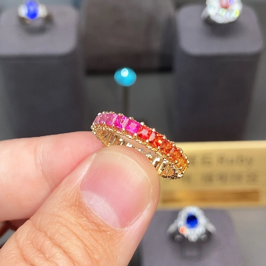 彩色蓝宝石裸石未镶嵌2.26克拉 12圈口