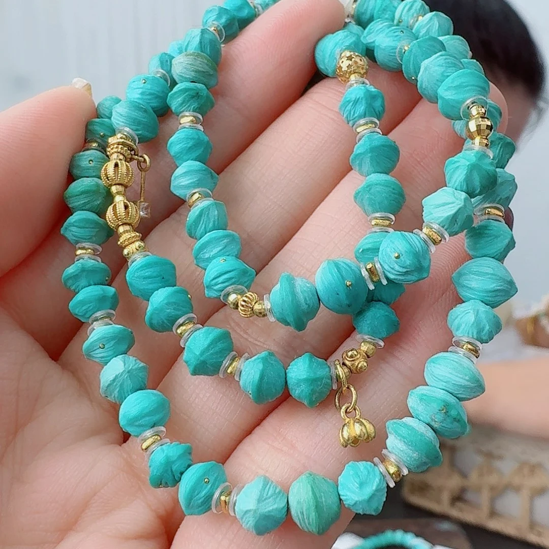 绿松石18K金镶嵌珠宝奇石