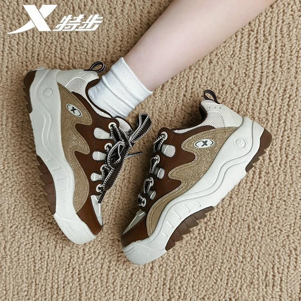 特步华夫鞋丨加厚保暖时尚厚底板鞋女鞋轻便百搭休闲鞋秋冬运动鞋