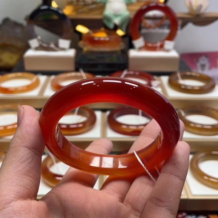 玛瑙/玉髓未镶嵌手镯