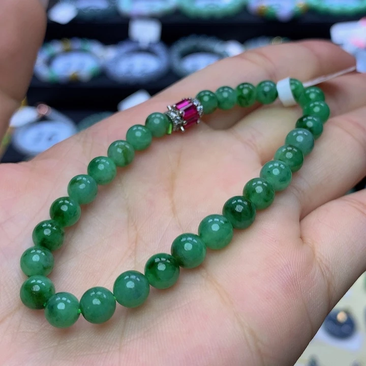 翡翠手链未镶嵌翡翠