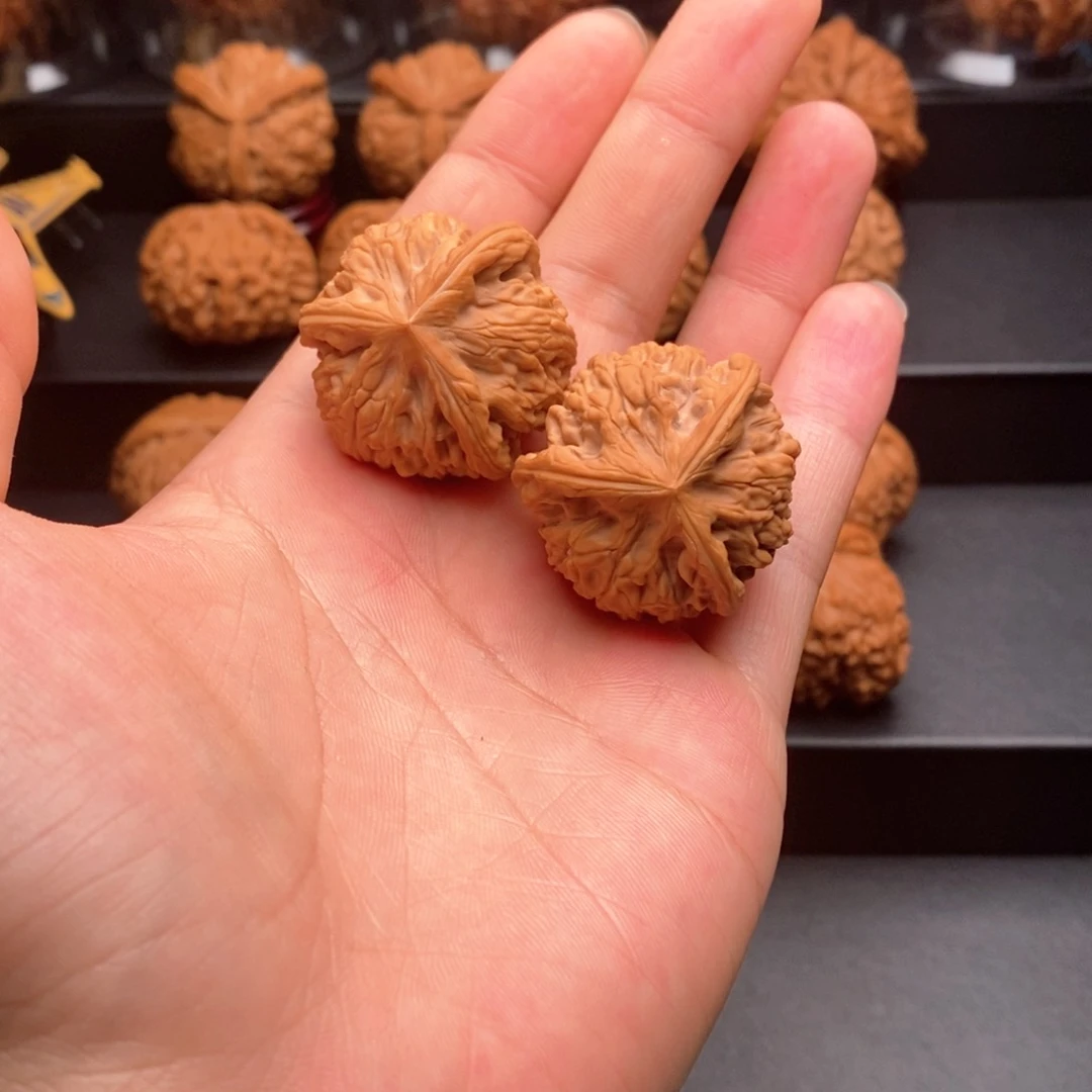 文玩核桃把件租*购文核兴