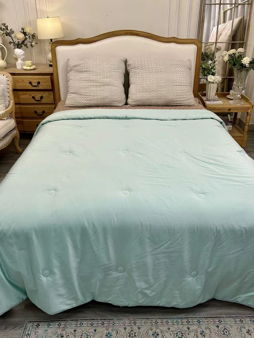 A6048 沃尔德双人舒肤天丝棉蚕丝冬被绿色200*230