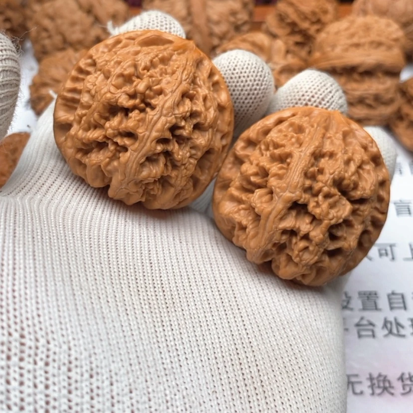 【闪购商品】把件文玩核桃38粗筋