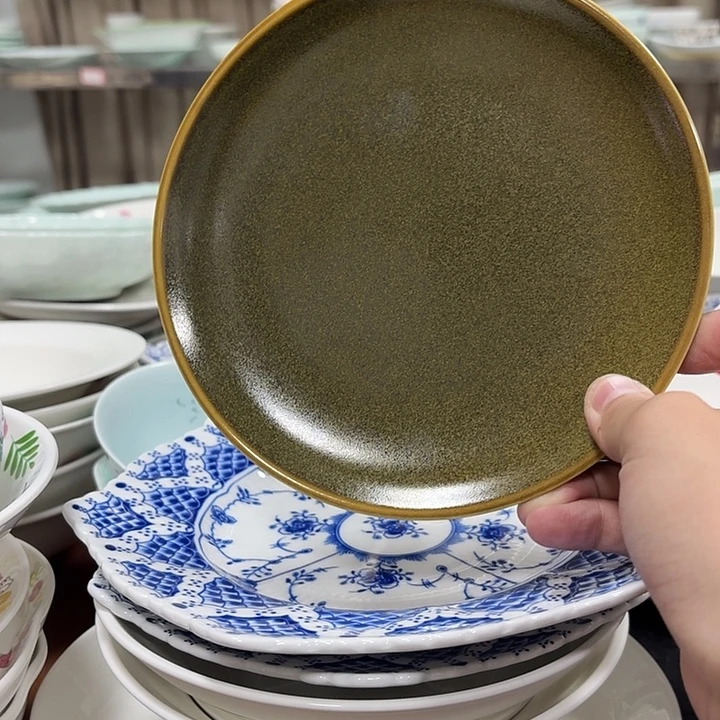 *****7寸浅式盘茶叶末。