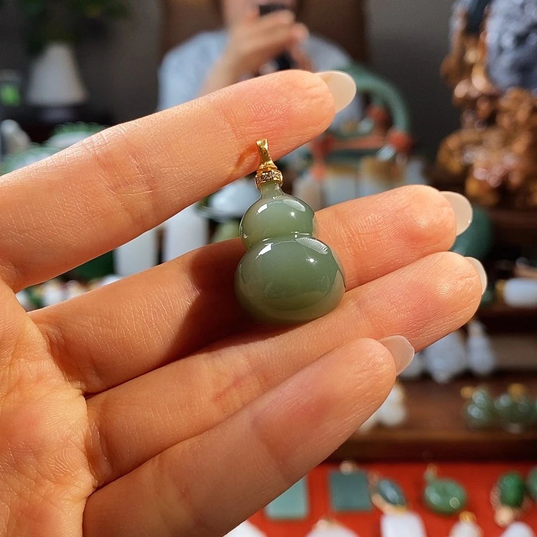 吊坠(不含链)18K金镶嵌和田玉T