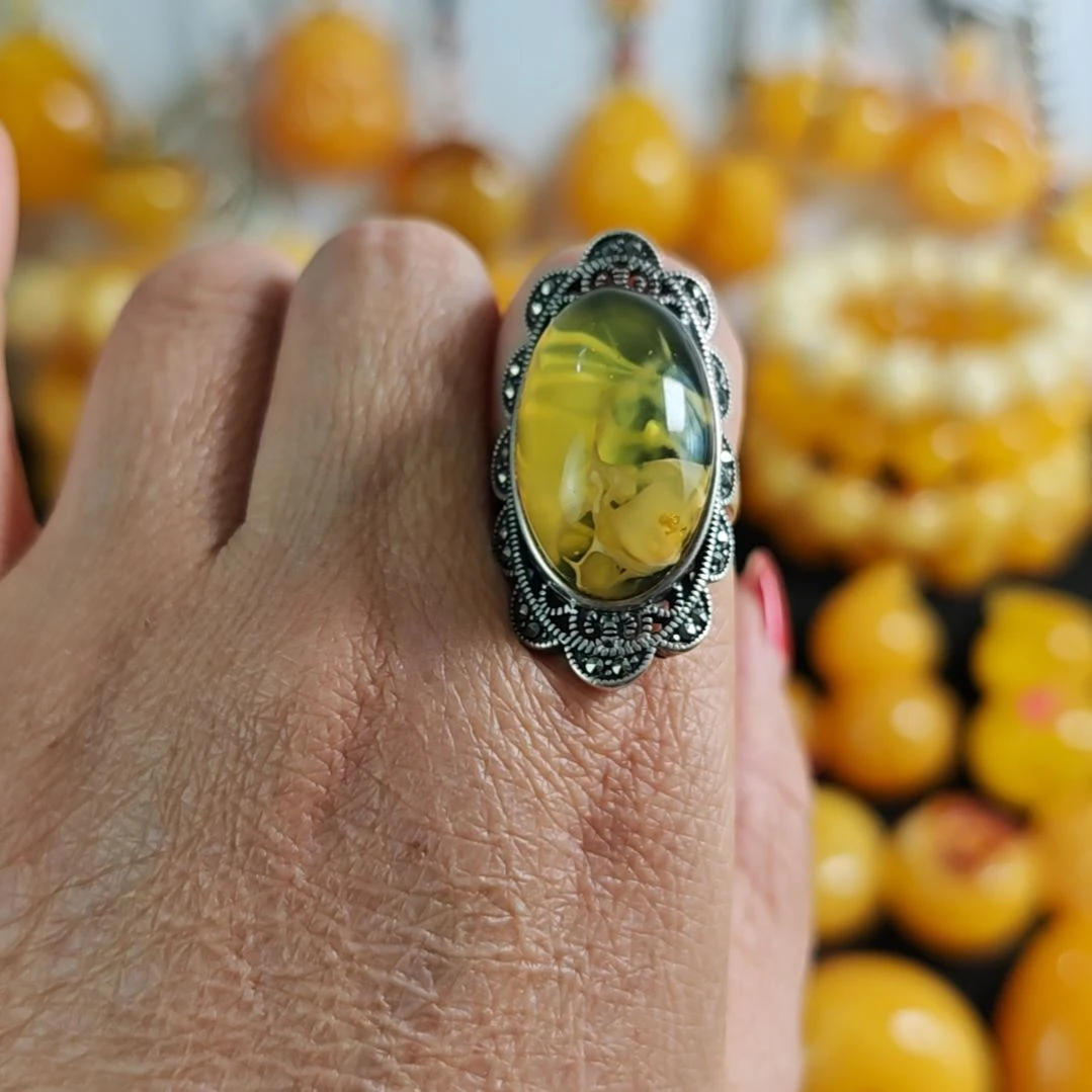 银S925镀金镶嵌蜜蜡戒指