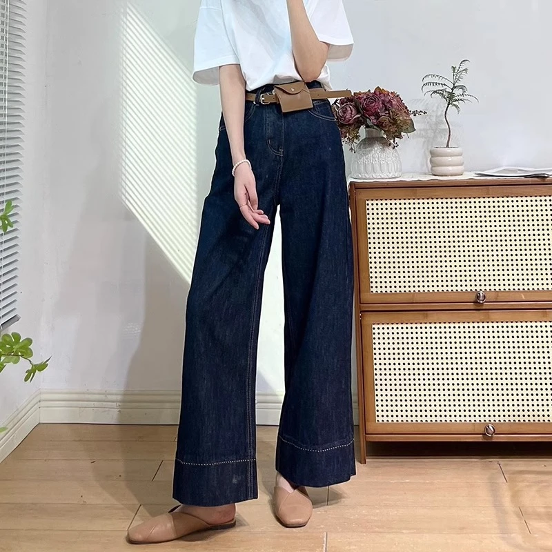 2025秋季新款时尚潮流深蓝色阔腿牛仔裤女大码梨形身材高腰直筒裤
